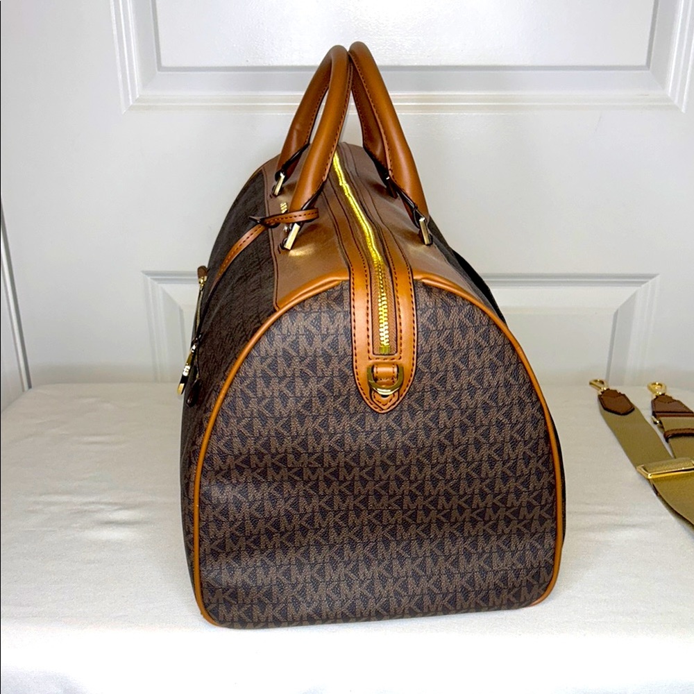 Michael Kors Jet Set Travel Extra-Large Signature Logo Duffel Bag - Picture 7 of 15